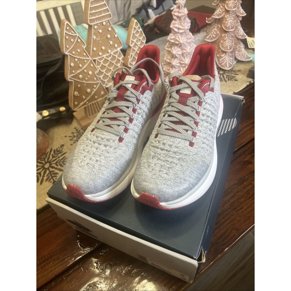 New-Rabbit Dream Chaser Running Shoes Men’s Size 9M Scarlet Sage